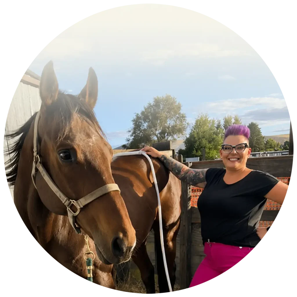 MagnaWave practitioner and horse owner during a client testimonial